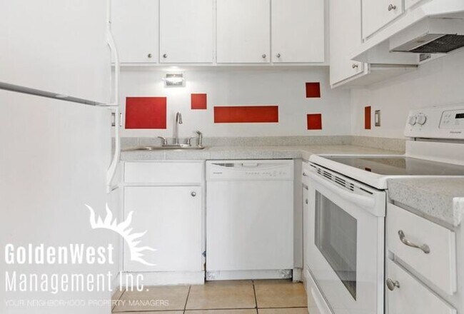 Foto del edificio - Fantastic 1Bdm 1Ba Midtown Condo Near Ligh...