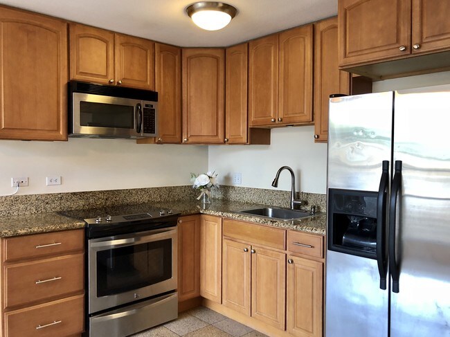 Kitchen - 1138 Hassinger St