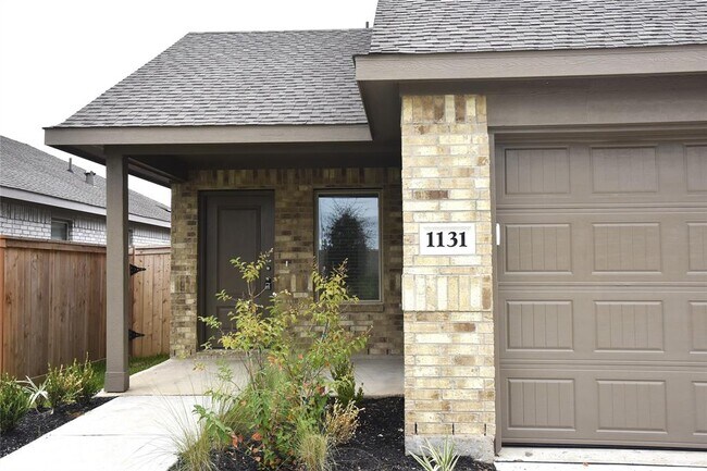 Building Photo - 1131 Rustic Willow Dr