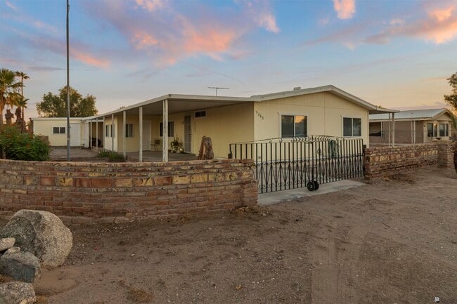 Building Photo - 9383 E Corral St