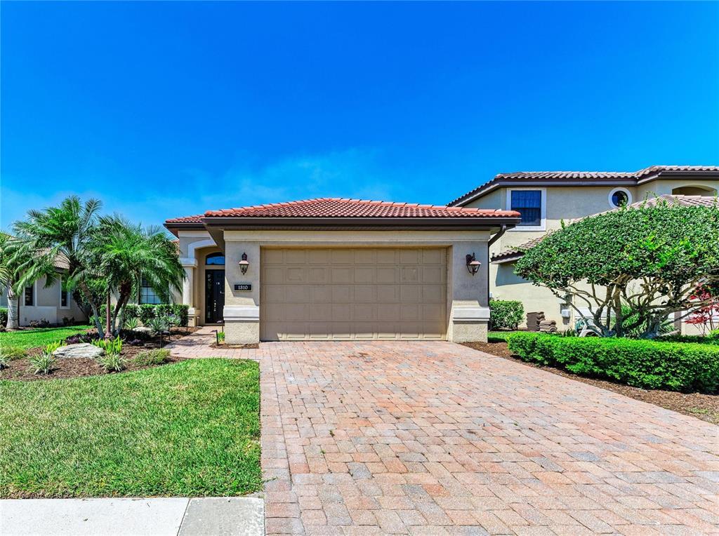 Foto principal - 1310 Cielo Ct