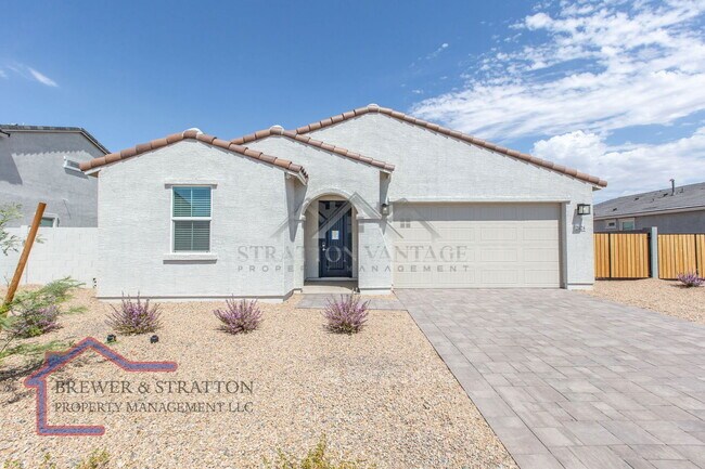 Building Photo - 2028 E Brooklyn Dr