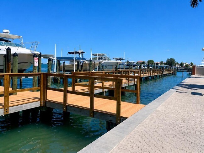 Foto del edificio - 5353 Gulf Blvd