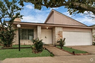Building Photo - 6407 Briar Terrace Dr