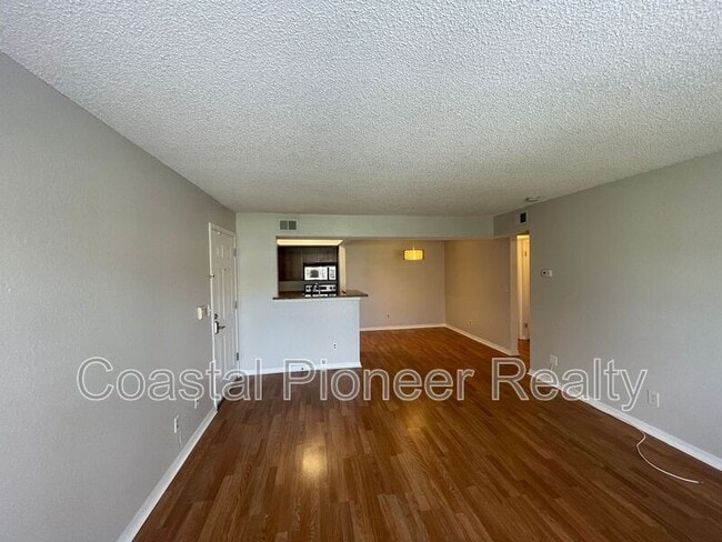 Building Photo - 10200 Gandy Blvd N