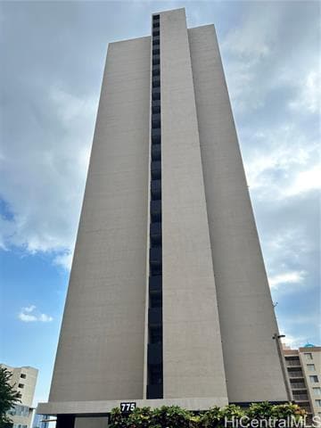 Foto del edificio - 775 Kinalau Pl