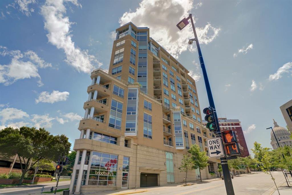 Foto principal - 125 N Hamilton St