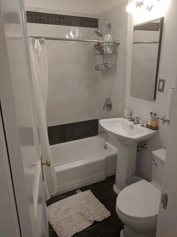 Building Photo - 33 Westbourne Terrace