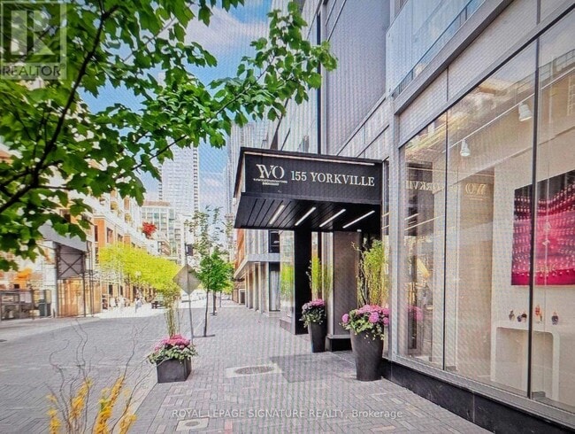 Building Photo - 155 Yorkville Ave