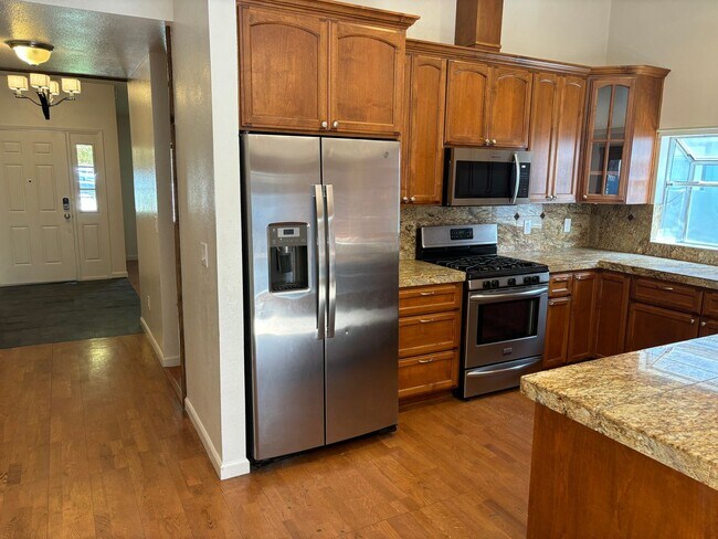 Building Photo - Sparks 4 Bed Home