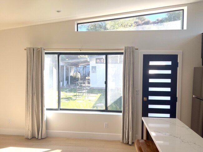 Bay Window Living Room - 9444 Cordero Ave