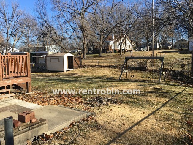 Foto del edificio - LEES SUMMIT RANCH AT INCREDIBLE PRICE