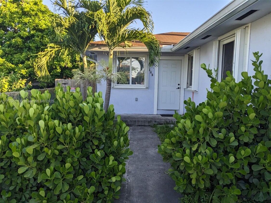 Foto principal - 164 NW 71st St