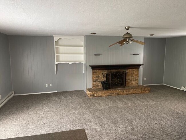 Foto del edificio - 5217 N Stony Run Ln