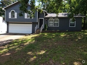 Building Photo - 11801 Pleasant Forest Dr