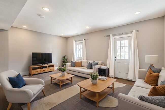 Foto del edificio - 264 Division Ave NE