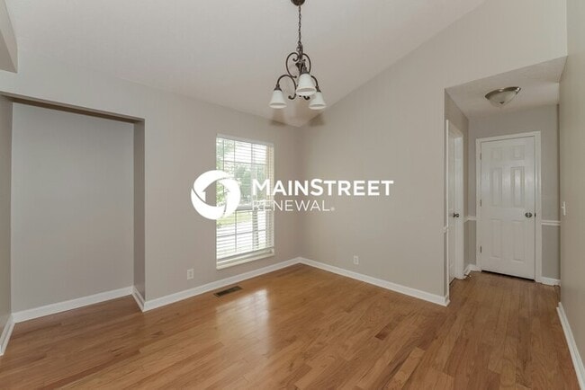 Foto del edificio - 4 Bedroom Pet-Friendly Home in Antioch, TN...