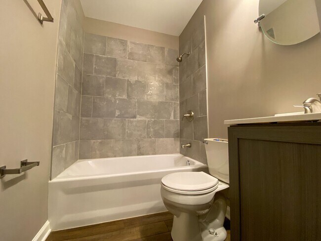 Foto del edificio - 3 Bedroom Single Family