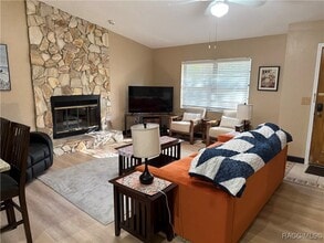 Building Photo - 6792 S Hollyoak Point