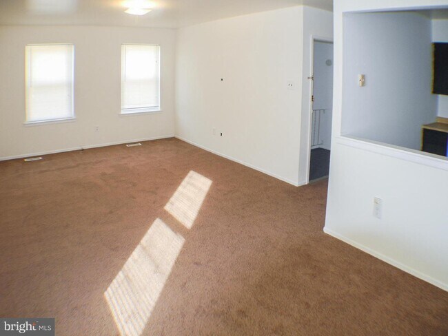 Foto del edificio - 3548 Woodhaven Rd
