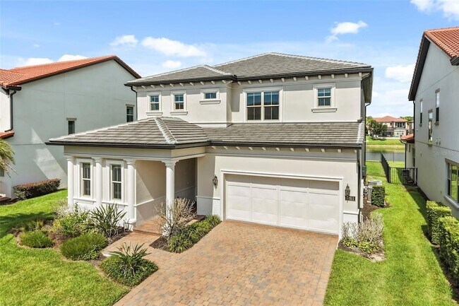 Foto del edificio - 10511 Royal Cypress Way