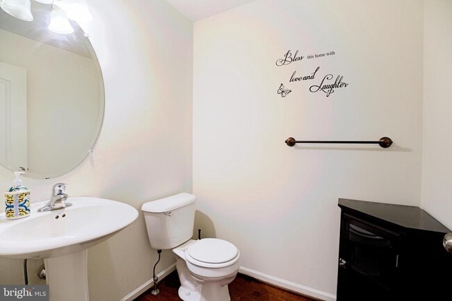 Foto del edificio - 339 Pennycress Rd