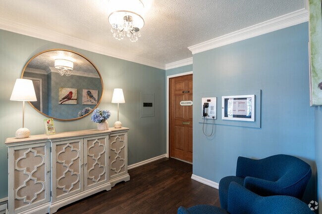 Foto del vestíbulo - Cardinal Manor Apartments