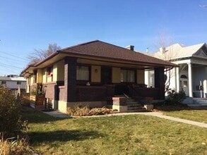 Building Photo - 159 N 400 E