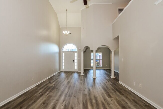 Foto del edificio - 9082 Fulton Ln