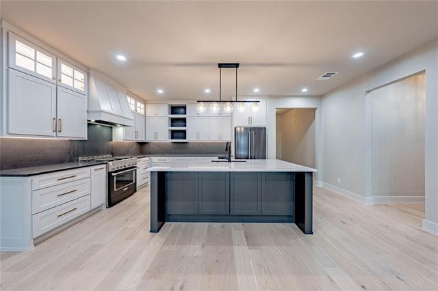 Building Photo - 85 Isle of View Dr