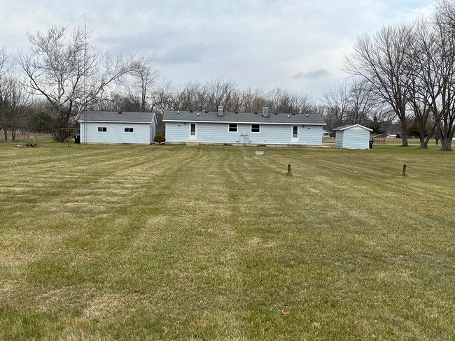 Foto del edificio - W557 Mary Ln