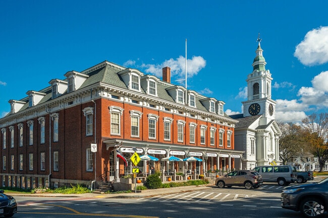 Grafton is home to historic buildings as well as shops and restaurants to enjoy.