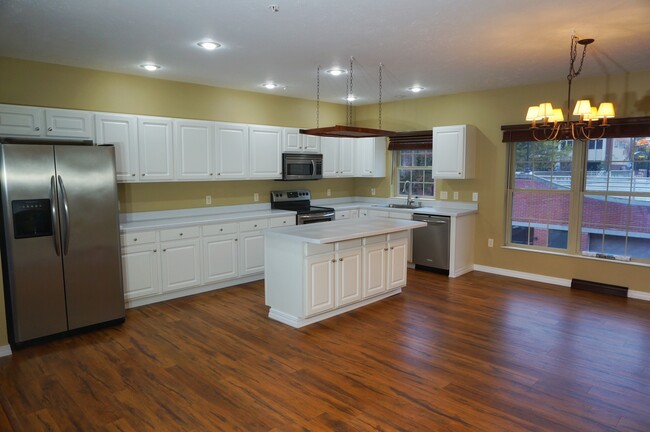 Building Photo - 159 Marina Pl