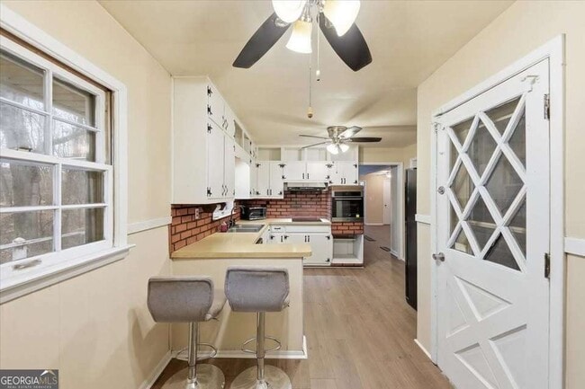 Building Photo - 8435 E Campbellton St