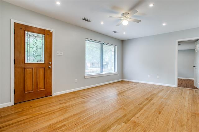 Foto del edificio - 3733 Park Ln