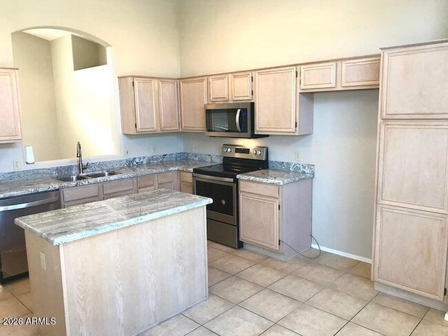 Photo - 7427 W Crest Lane Unit House