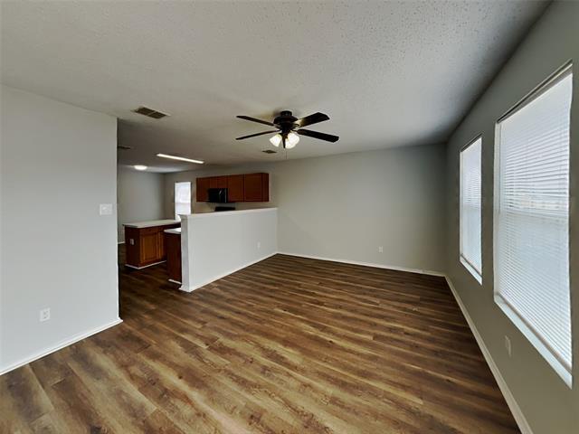 Foto del edificio - 7536 Marietta Ln