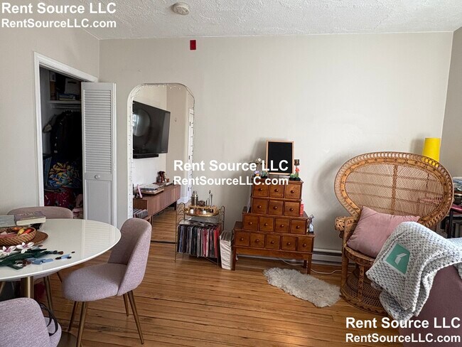 Foto del edificio - 565 Somerville Ave