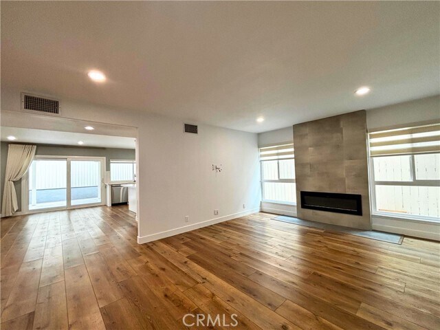 Foto del edificio - 8203 Owens St