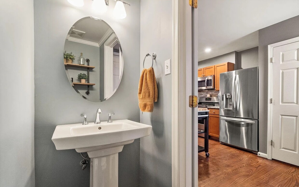 Photo - 1315 N Van Dorn St (Alexandria, VA)