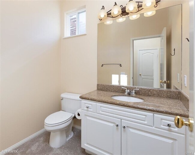 Building Photo - 3 br, 3 bath Condo - 7 Sorrento Ct