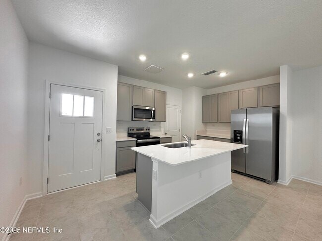Building Photo - 3607 Athenian Wy