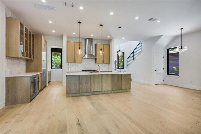 Foto del edificio - 4515 Jinx Ave