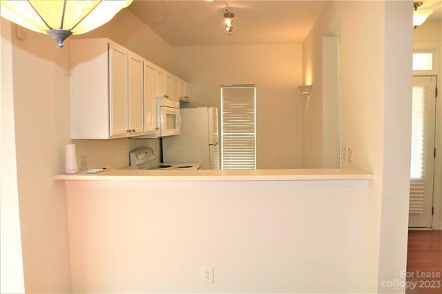 Building Photo - 6406 Royal Celadon Way