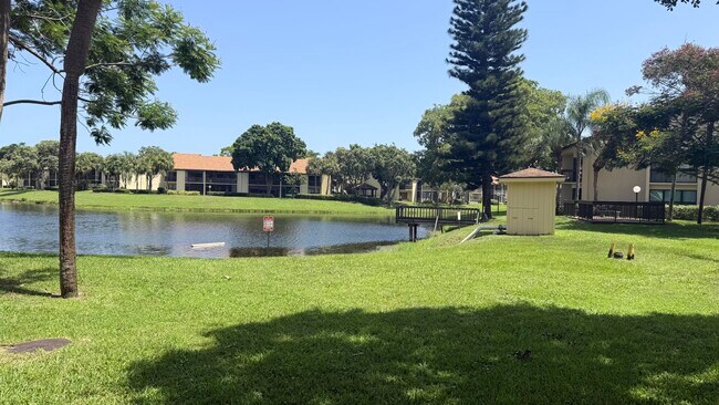Foto del edificio - 2289 SW 15th St