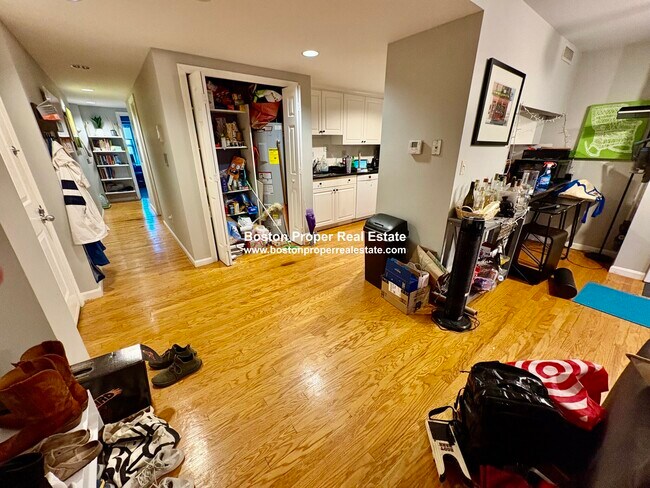 Foto del edificio - 50 Saint Stephen St