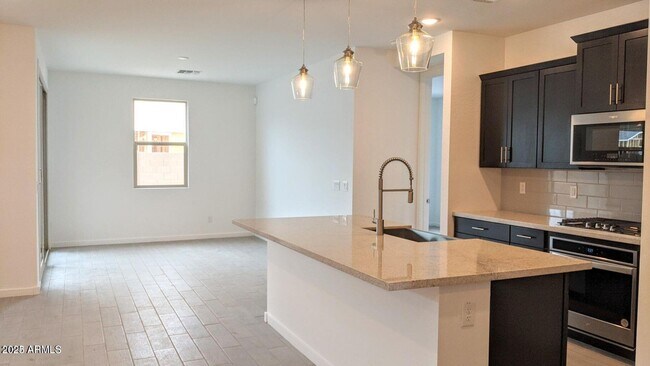 Foto del edificio - 22495 E Rosa Rd