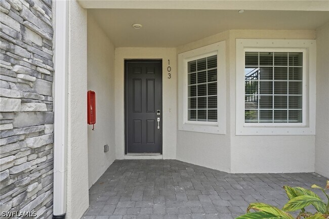 Building Photo - 11841 Venetian Lagoon Dr