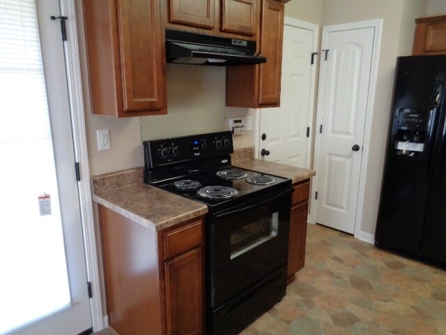 Building Photo - 10062 Mill Hill Ave