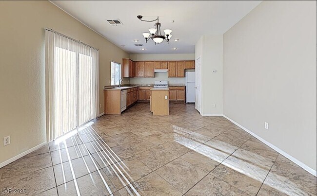 Foto del edificio - 3313 Carefree Beauty Ave